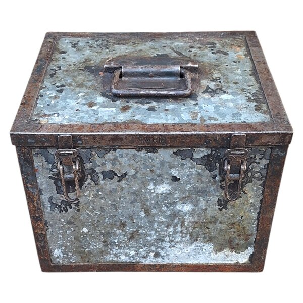 WW2 Caisse d'outils de radio allemande 