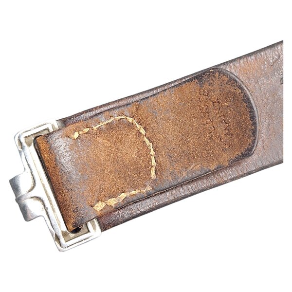 WW2 Ceinturon allemand en cuir Régimenté