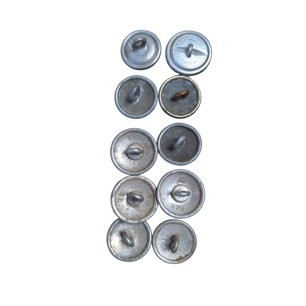 Lot de boutons d'uniforme Allemand WW2