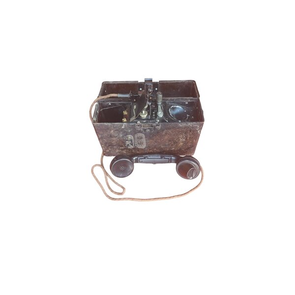 Téléphone de campagne F33 Allemand WW2